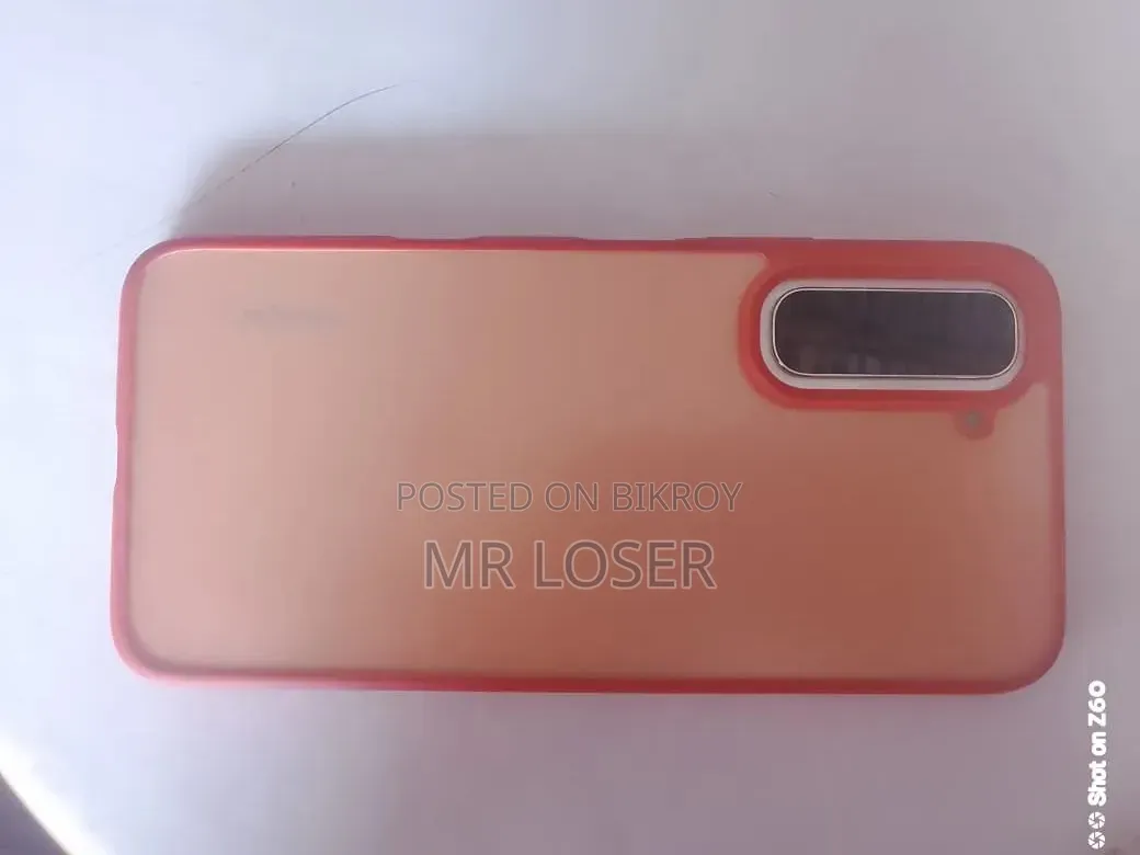 Infinix Hot 70 128 GB Orange