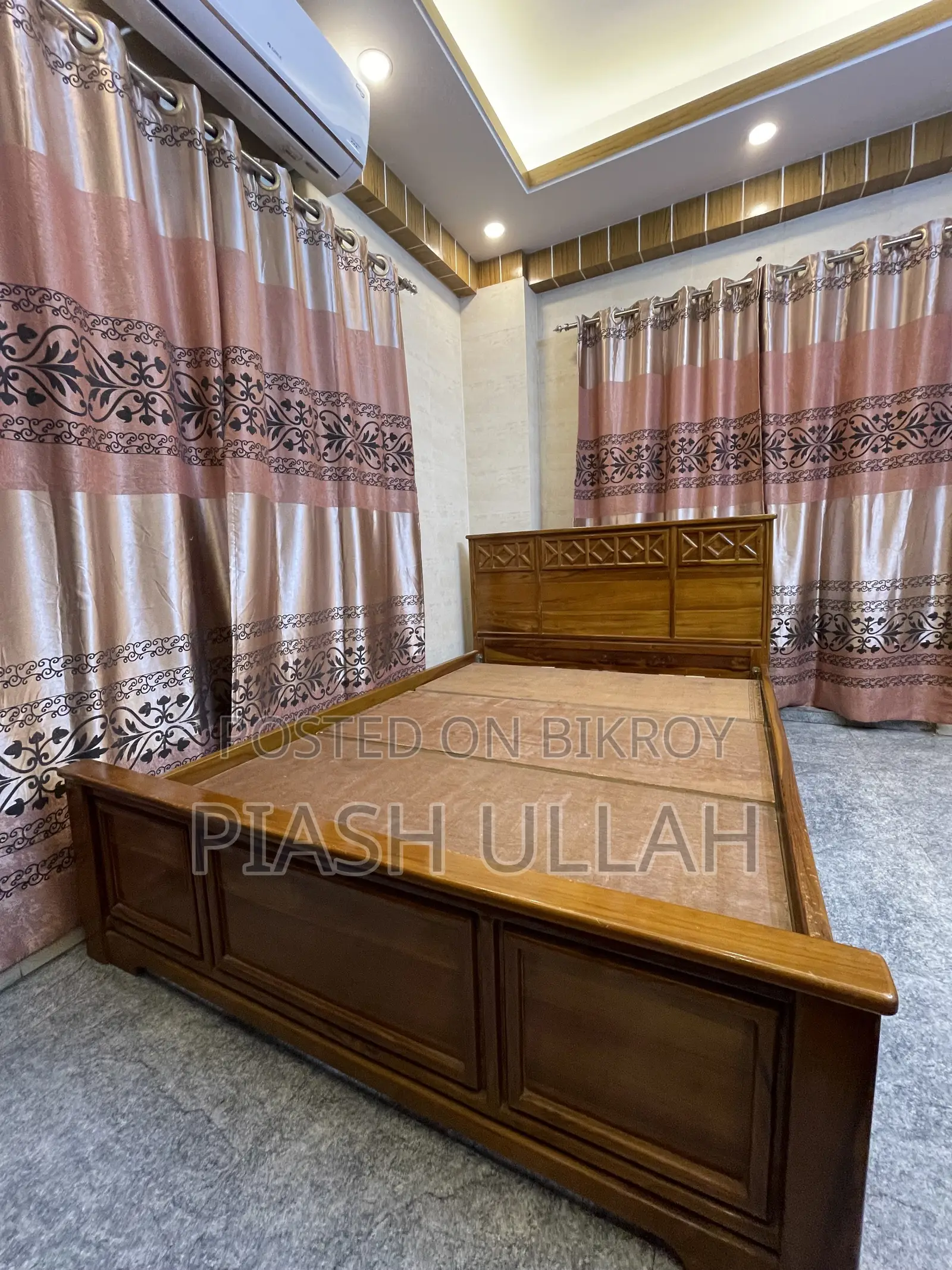 Urgent Sale — Chittagong Teak Wood 5x7 Feet Bed