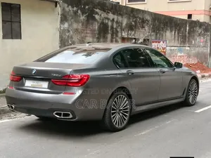 BMW 7 Series 730Li 2016 Gray