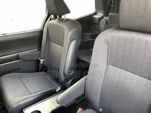 Toyota Noah 2022 Pearl