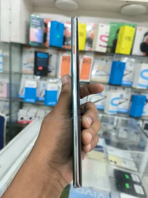 টেকনো ক্যামন ৪০ ২৫৬ জিবি সবুজ