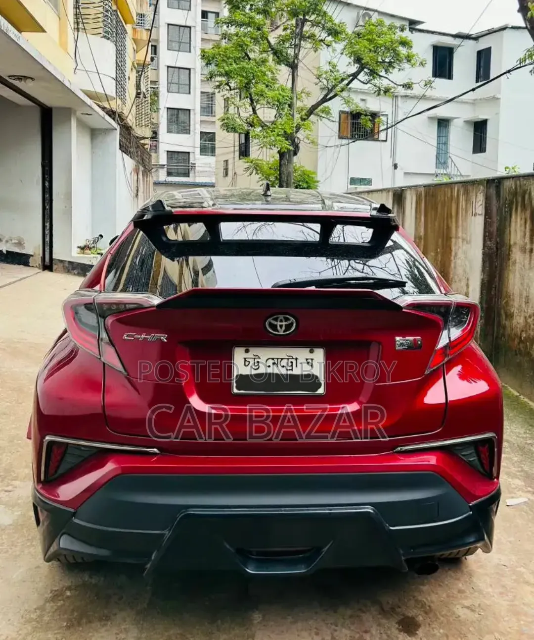 Toyota C-HR 2017 Red