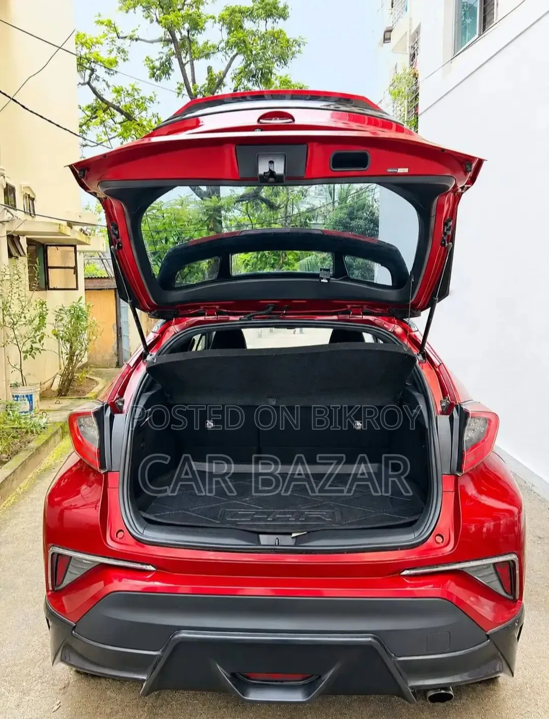 Toyota C-HR 2017 Red