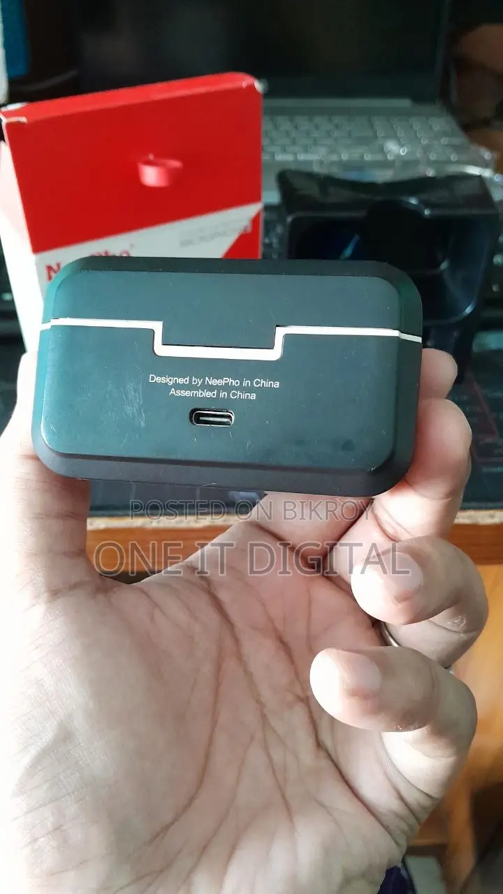 NeePho NP-58 ওয়্যারলেস মাইক্রোফোন