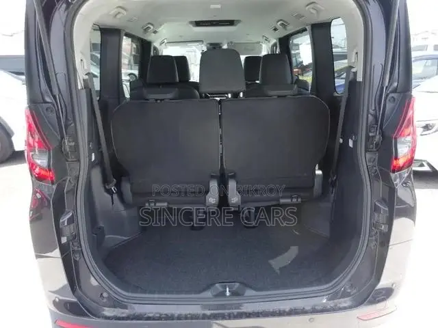 Toyota Noah 2022 Black