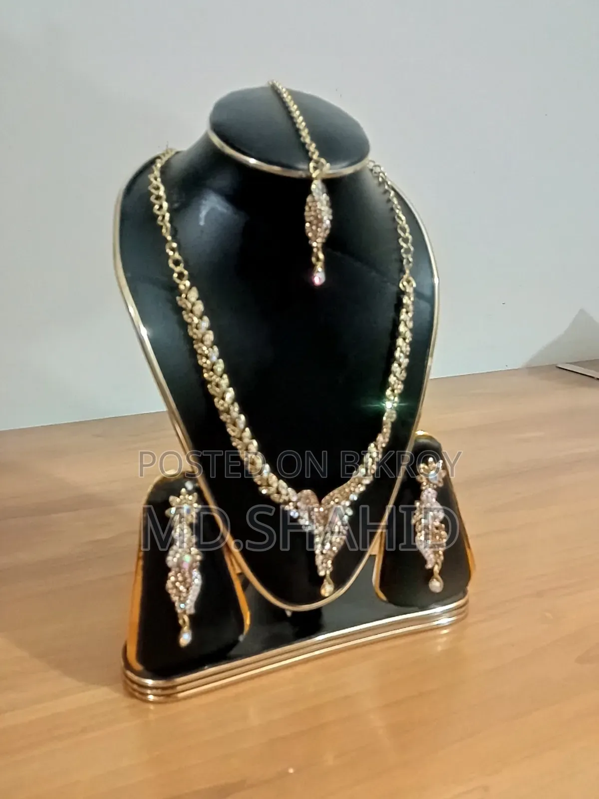 স্টাইলিশ ইমিটেশন জুয়েলারি সেট ব্রাইডাল জুয়েলারি