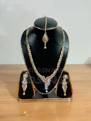 স্টাইলিশ ইমিটেশন জুয়েলারি সেট ব্রাইডাল জুয়েলারি