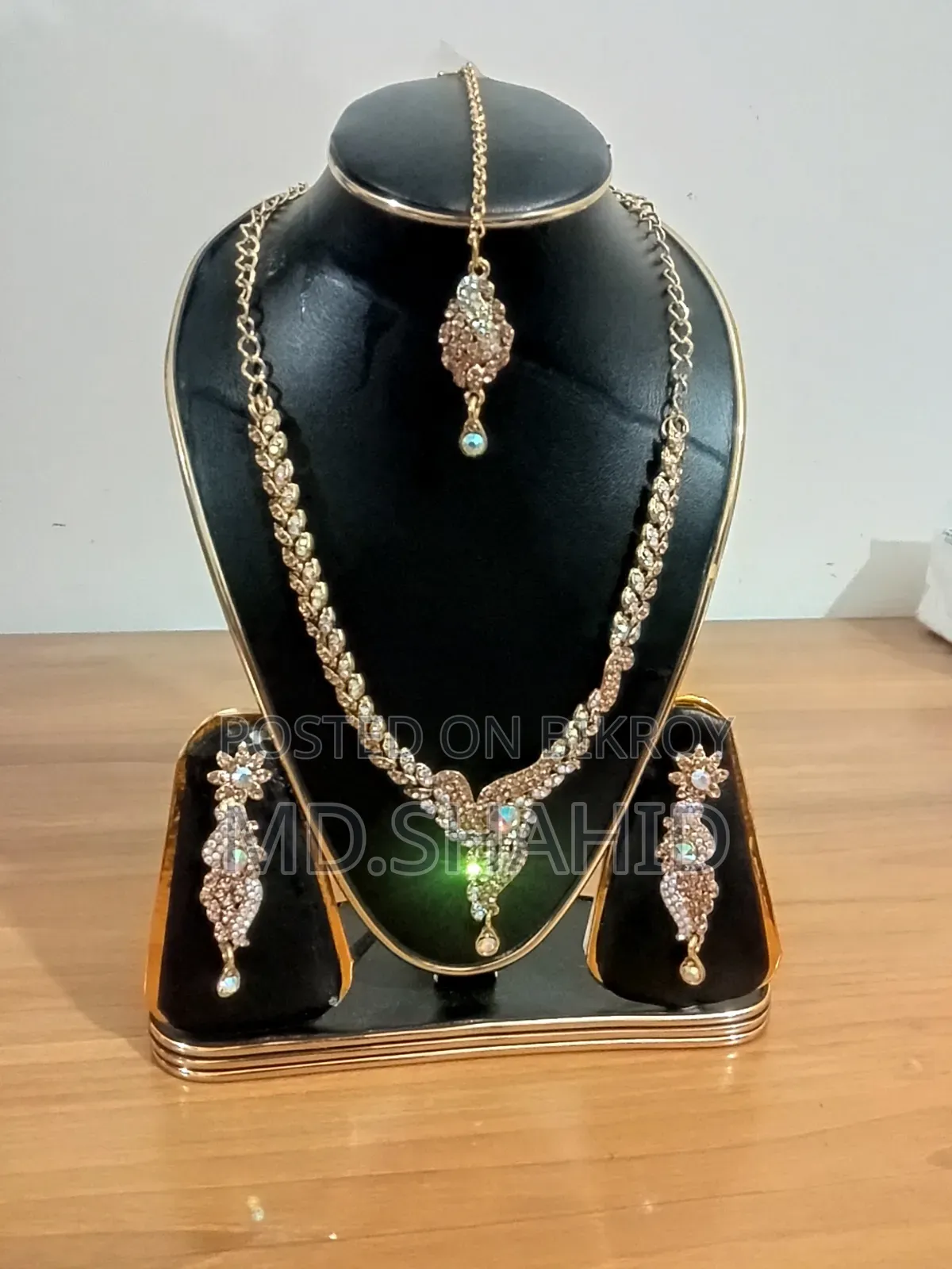 স্টাইলিশ ইমিটেশন জুয়েলারি সেট ব্রাইডাল জুয়েলারি