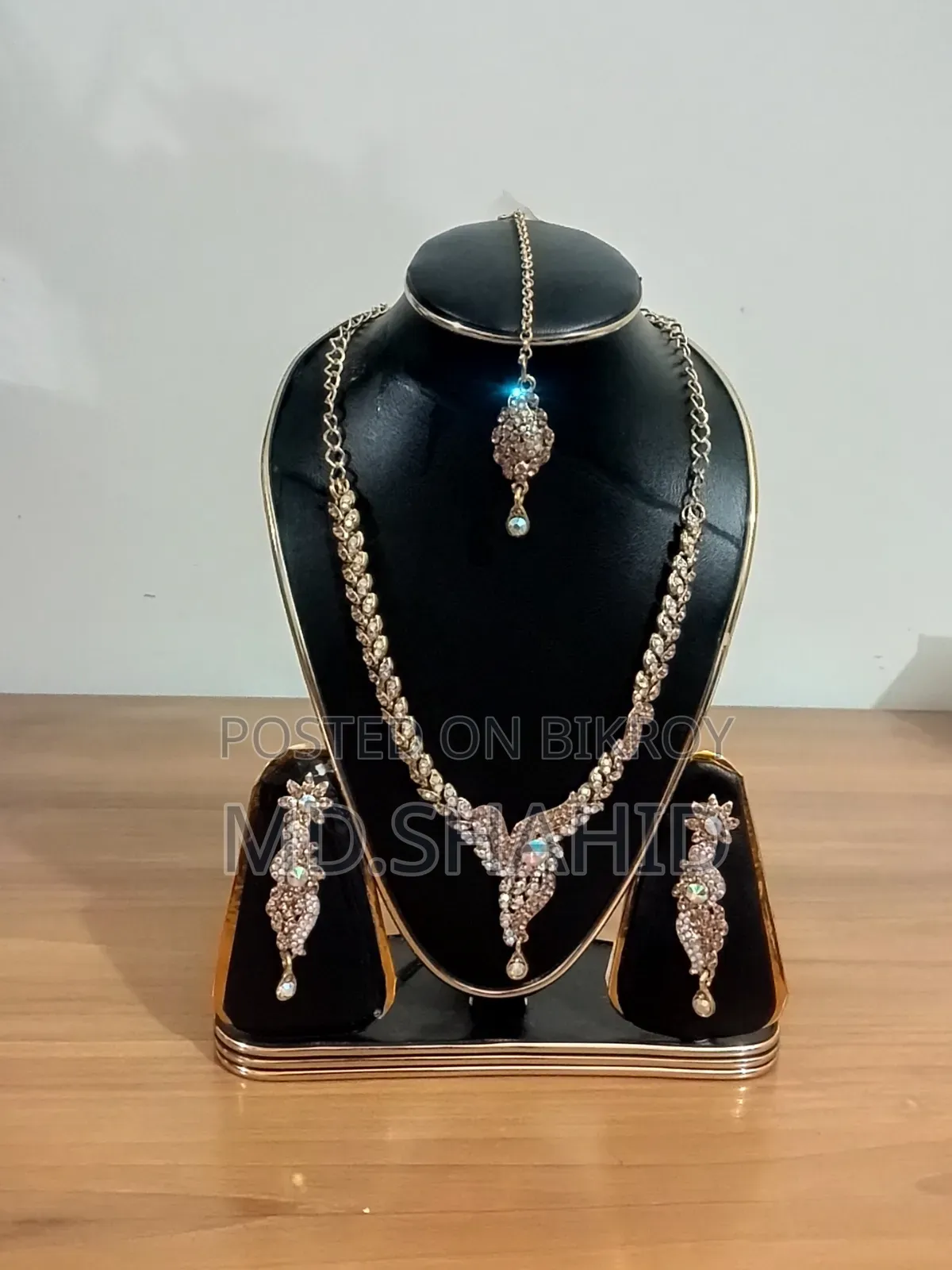 স্টাইলিশ ইমিটেশন জুয়েলারি সেট ব্রাইডাল জুয়েলারি