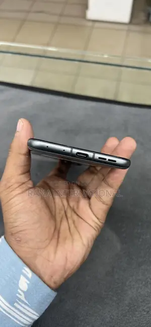 মটোরোলা গ্রে