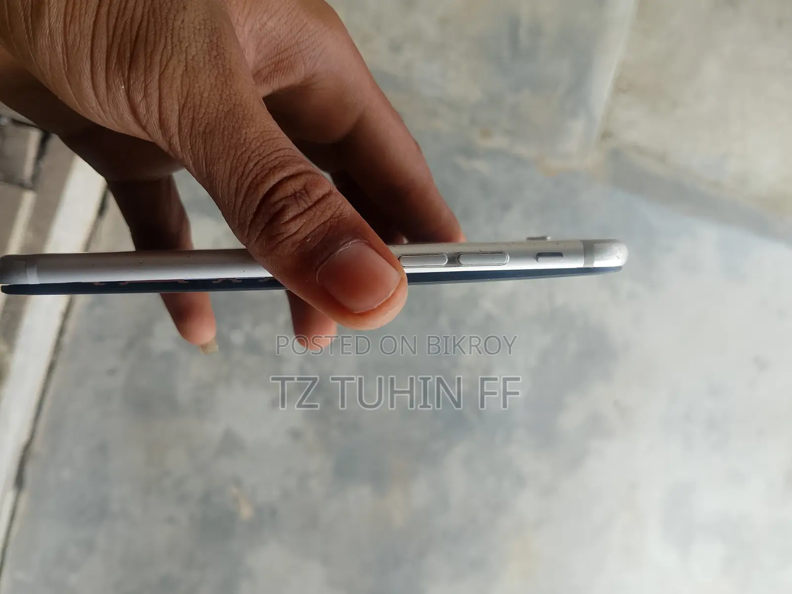 অ্যাপল আইফোন ৬ ১৬ জিবি সিলভার
