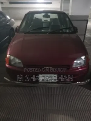 Toyota Starlet 1996 Maroon