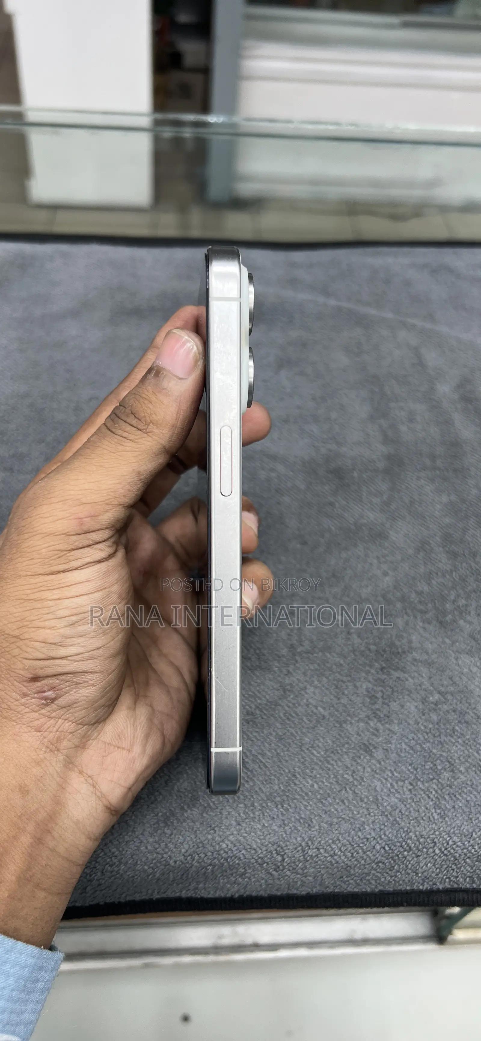 Apple iPhone 15 Pro 128 GB White