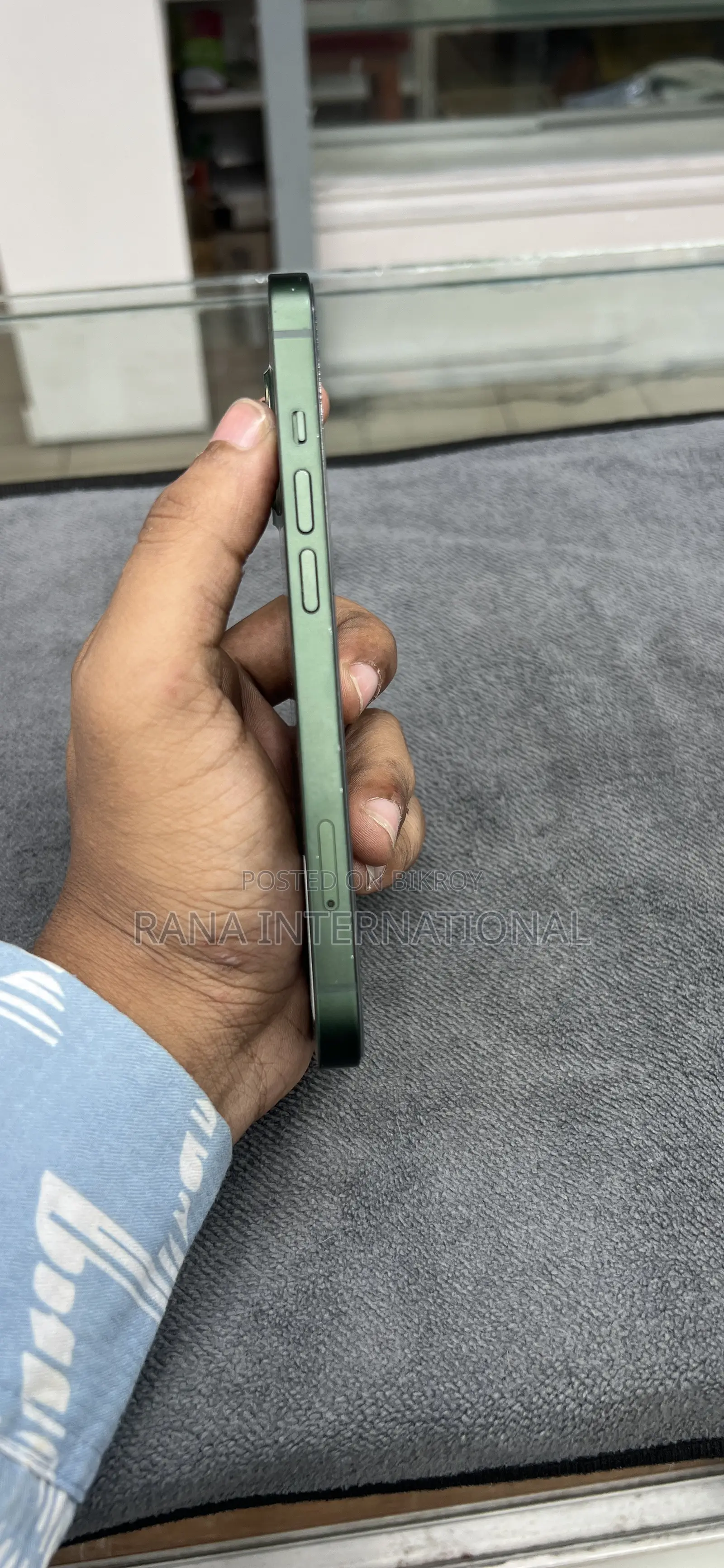 Apple iPhone 13 128 GB Green