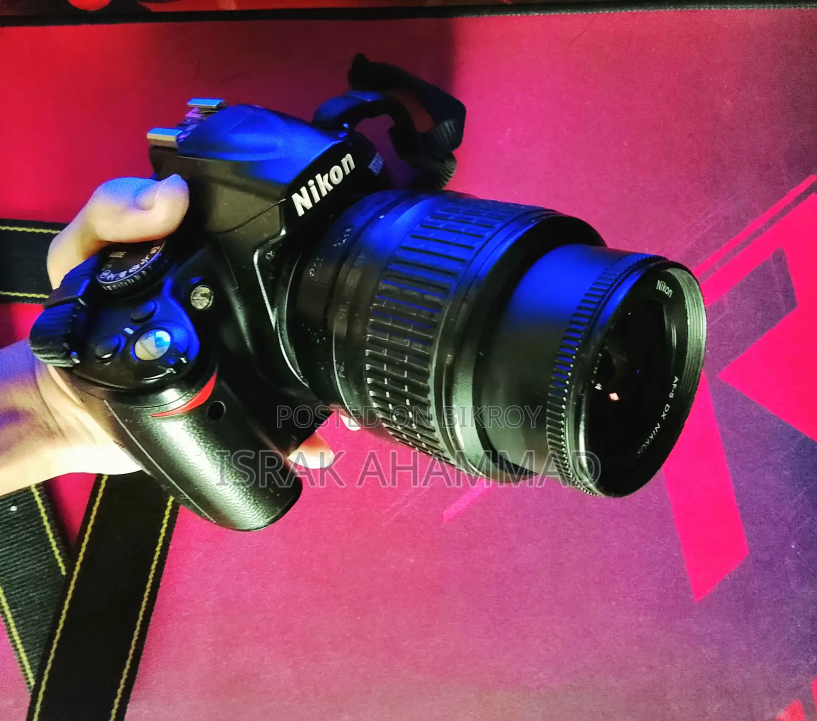 Nikon D3000 DSLR With 18-55mm Lens 2x Battery