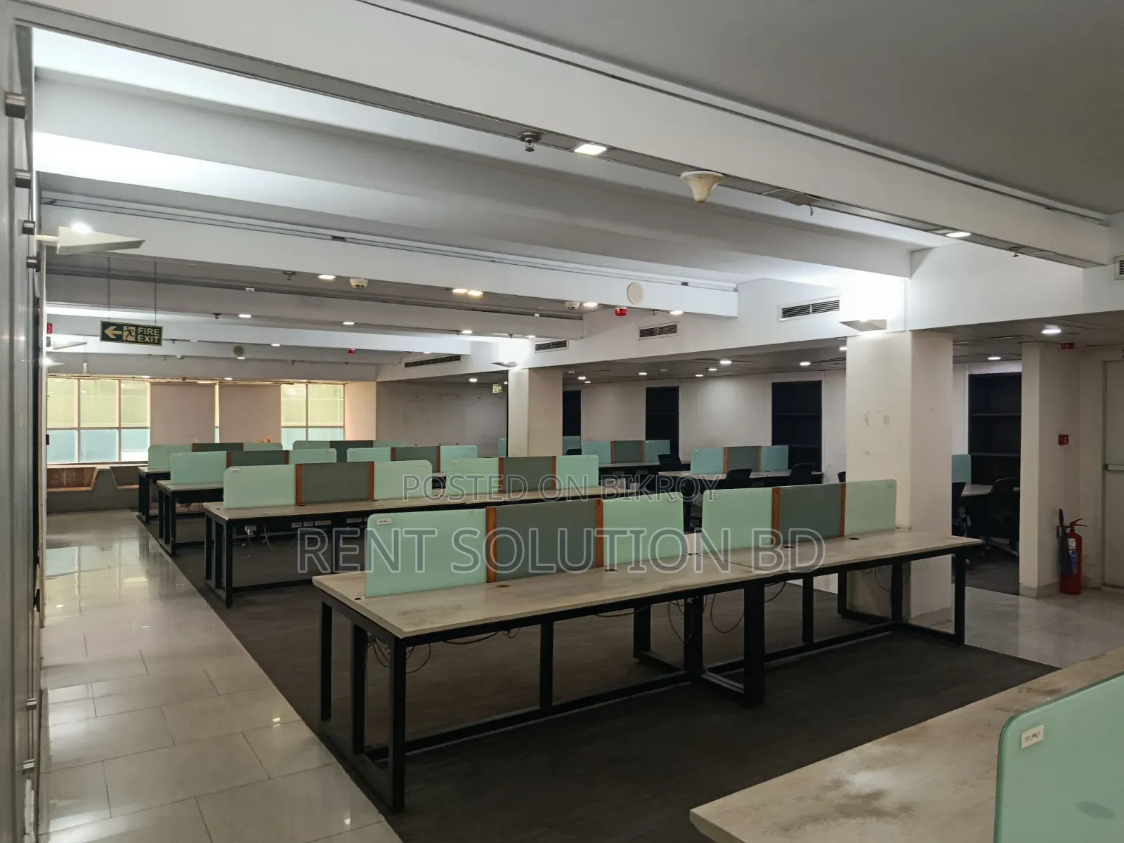 Semi Furnished Commercial Office Space Rent at Gulshan 2
