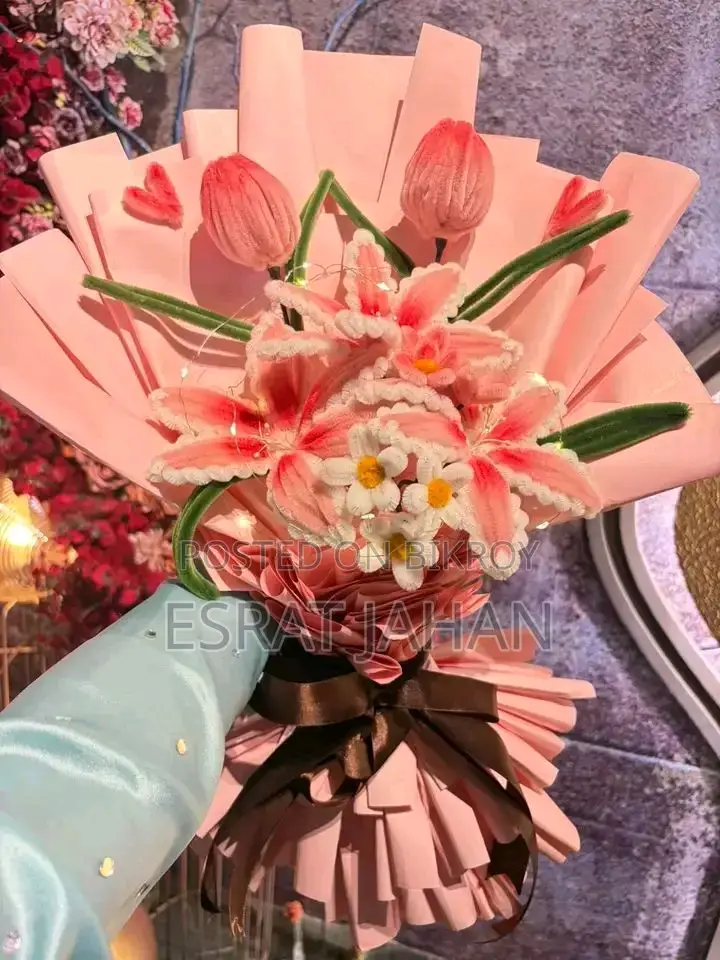 Pipe Cleaner Flower Bouquet
