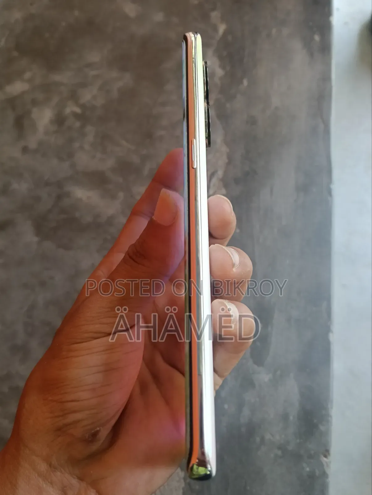 Oppo Reno9 256 GB Orange