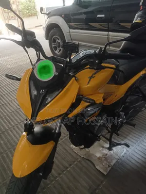 হিরো এক্সট্রিম ১২৫আর ২০২৫ ইয়েলো