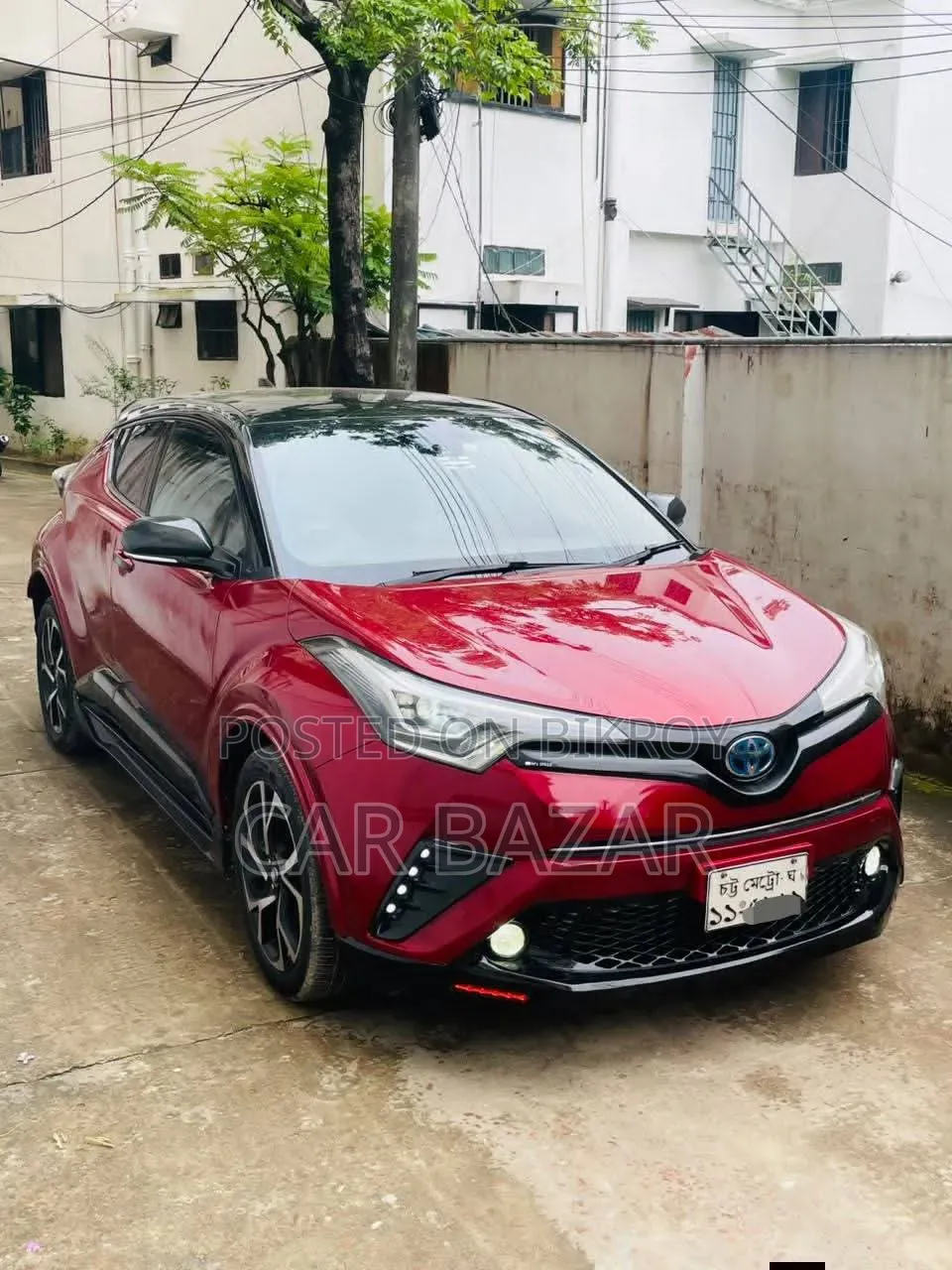 Toyota C-HR 2017 Red