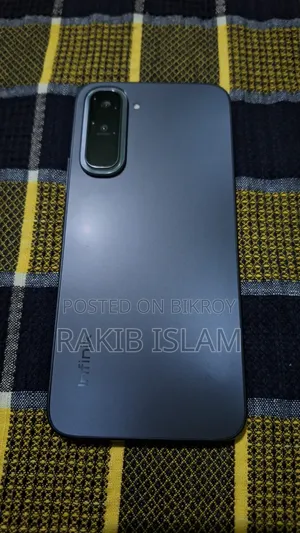 New Infinix Hot 70 128 GB Black