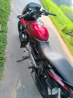 New Bajaj Pulsar 150 2015 Red