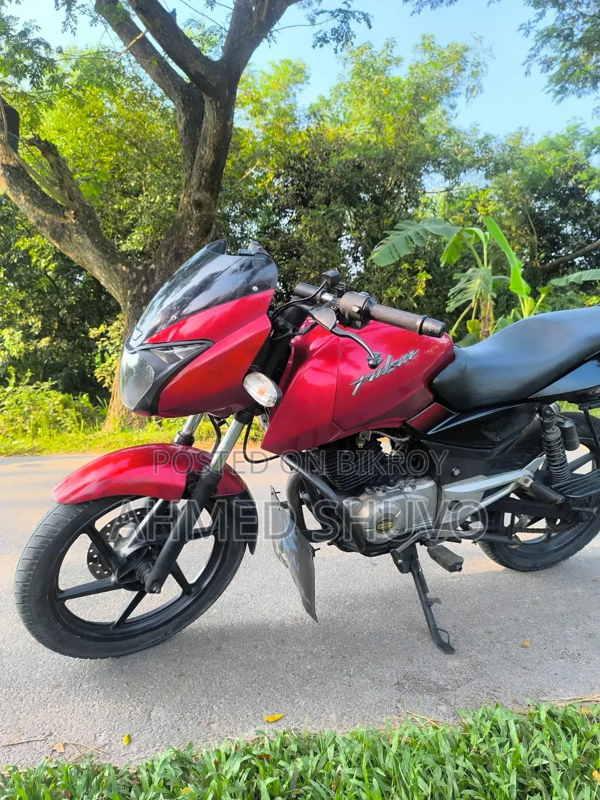 New Bajaj Pulsar 150 2015 Red