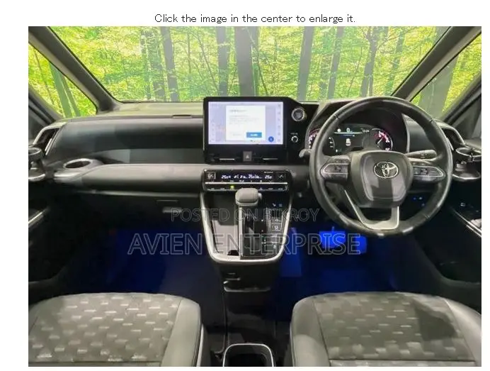 Toyota Voxy S-Z 2-Wheel Drive 7-Seater 2022 Black