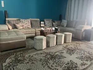 ইউ-আকৃতির সোফা (বড়)