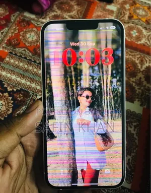 Apple iPhone 13 128 GB Pink
