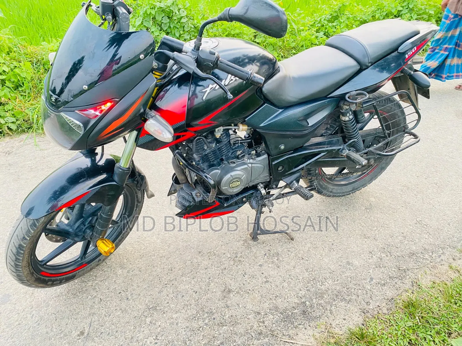 বাাজাজ পালসার ১৫০ ২০২১ কালো