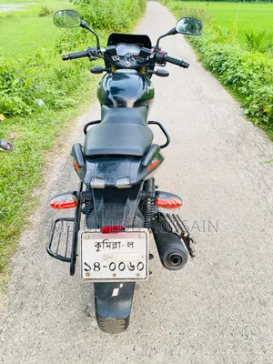 বাাজাজ পালসার ১৫০ ২০২১ কালো