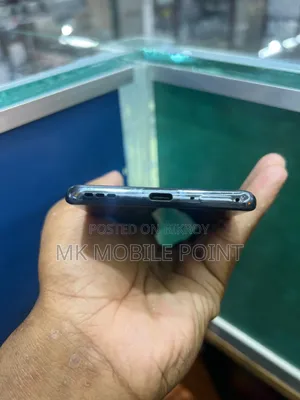 Oppo F27 Pro+ 128 GB Blue