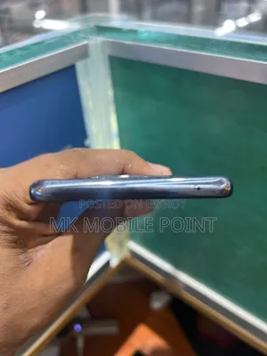 Oppo F27 Pro+ 128 GB Blue