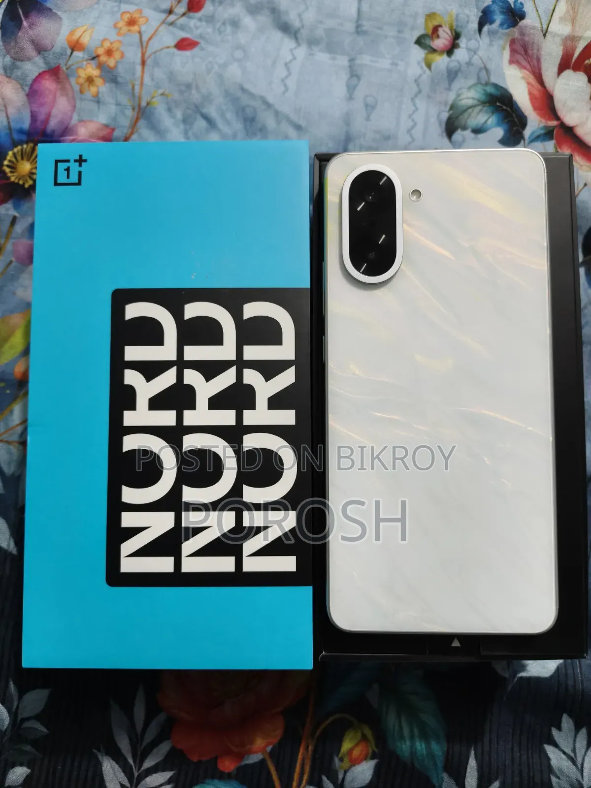 ওয়ানপ্লাস নর্ড সিই৫ ২৫৬ জিবি হোয়াইট