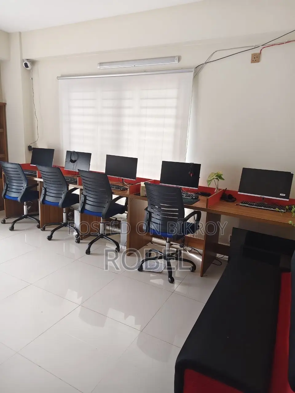 Fully Furnished Ready-to-Move Office for Rent – Uttara