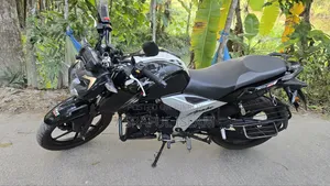 TVS Apache RTR 160 4V 2021 Black