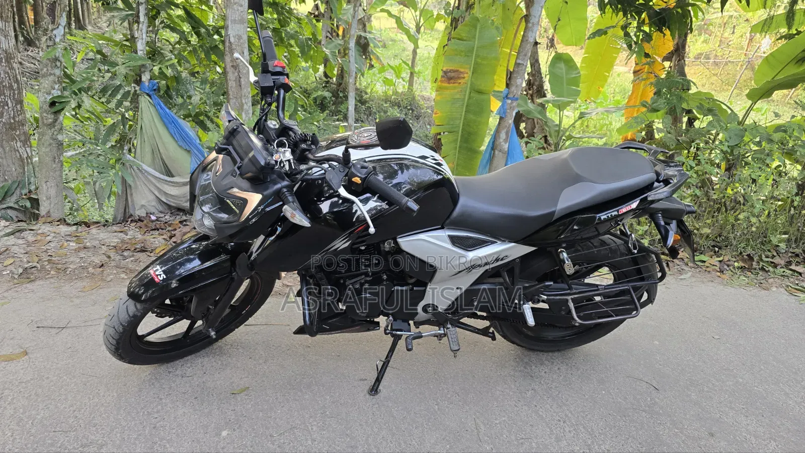 TVS Apache RTR 160 4V 2021 Black