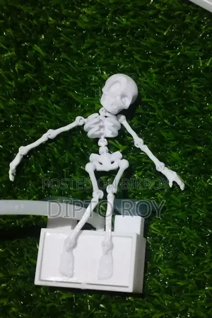Viral 3D Printed Dancing Skeleton Aquarium Ornament