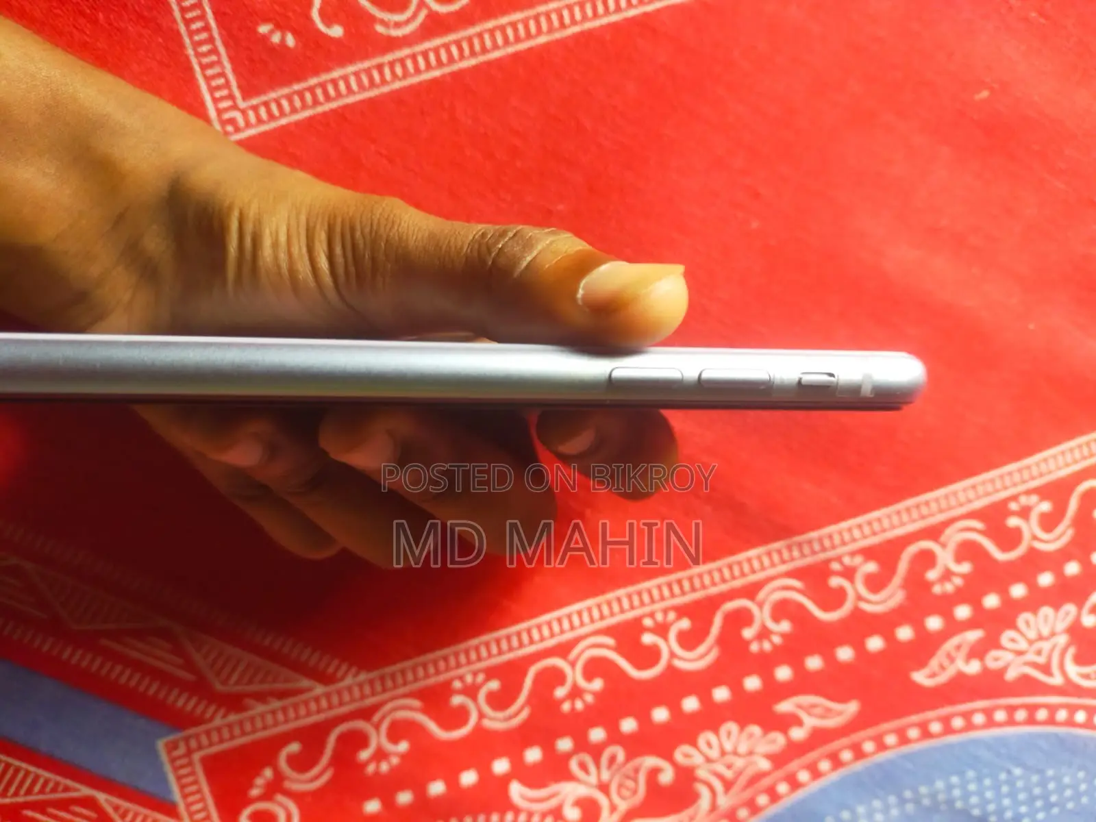অ্যাপল আইফোন ১১ ৬৪ জিবি পার্পল