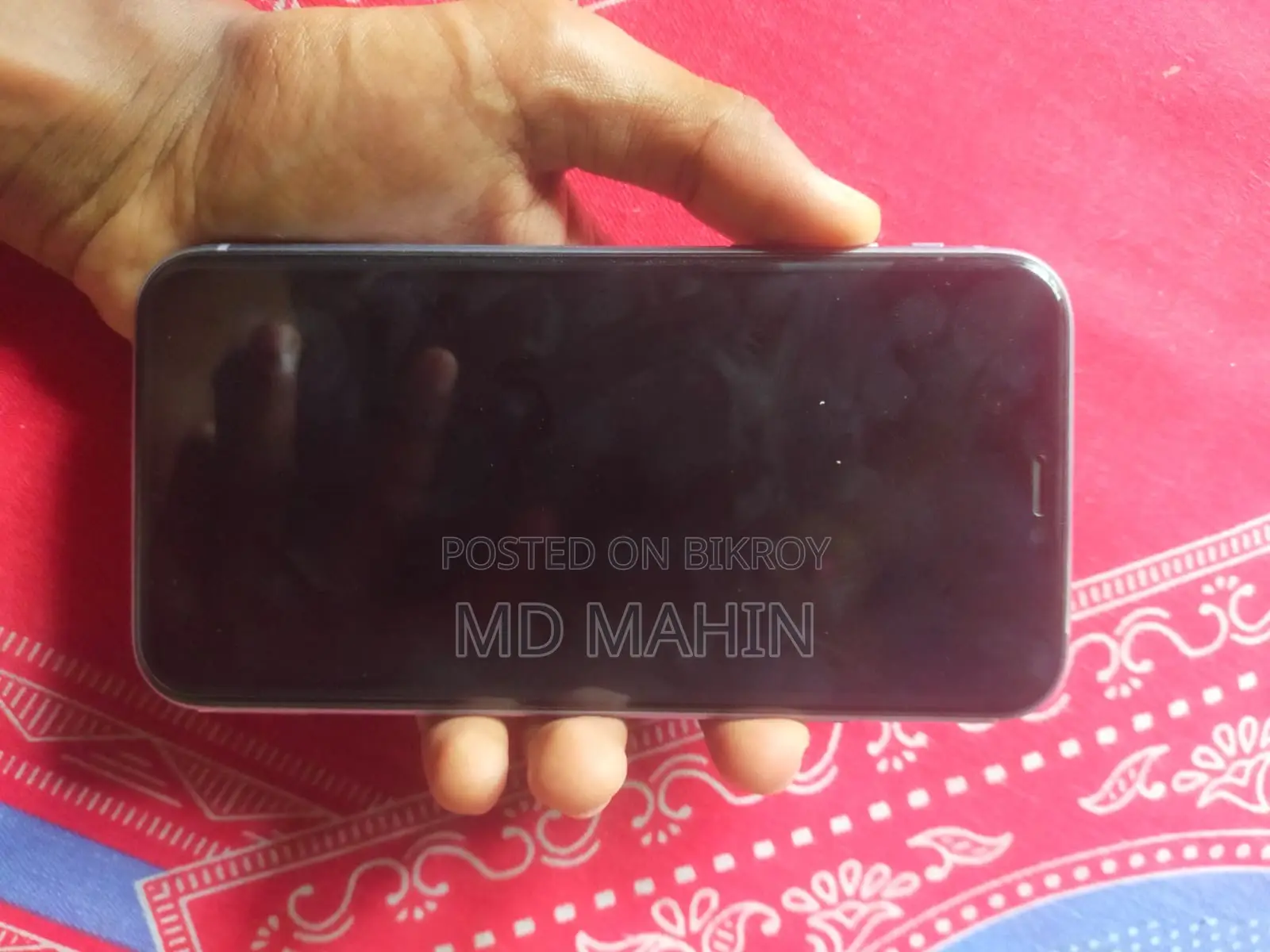 অ্যাপল আইফোন ১১ ৬৪ জিবি পার্পল