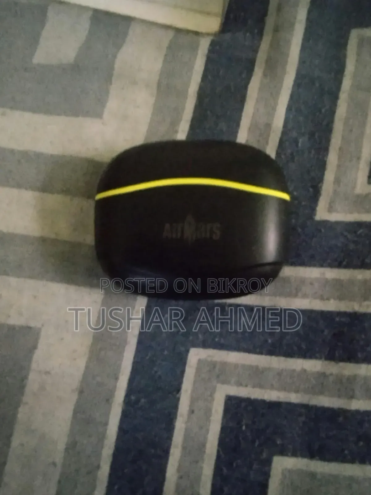 ইয়ারবাডস ফ্রেশ কন্ডিশন