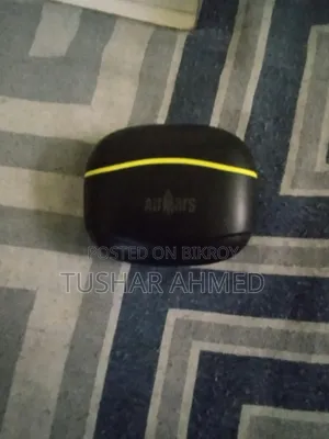 ইয়ারবাডস ফ্রেশ কন্ডিশন