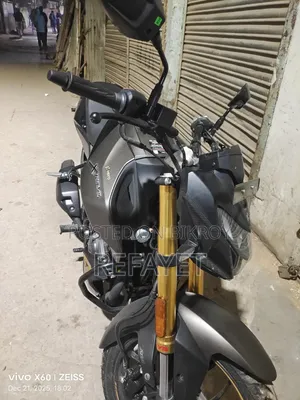Hero Xtreme 160R 2025 Black