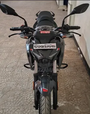 Bajaj Pulsar N160 2023 Black