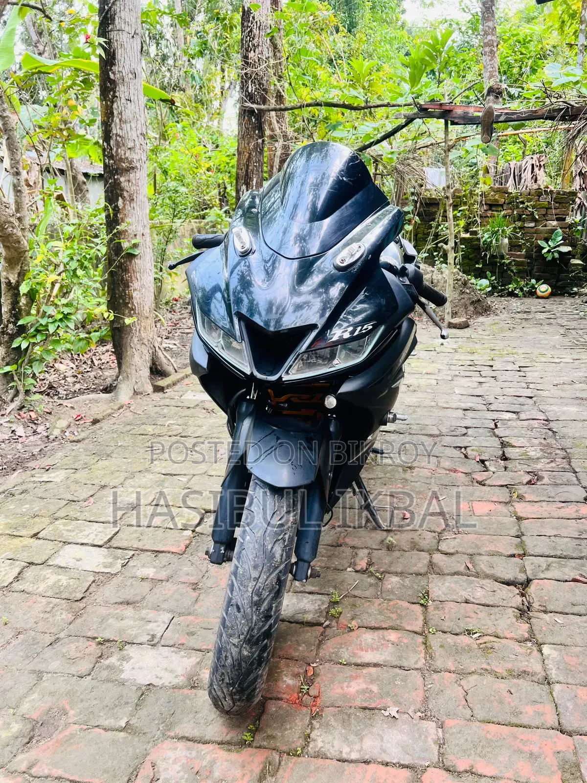 Yamaha R1 2023 Black