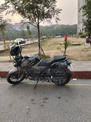 Hero Xtreme 160R 2025 Black