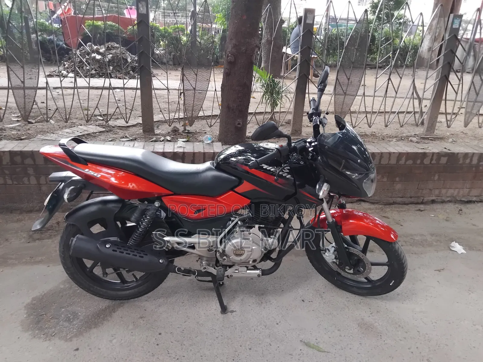 Bajaj Pulsar 150 2017 Black