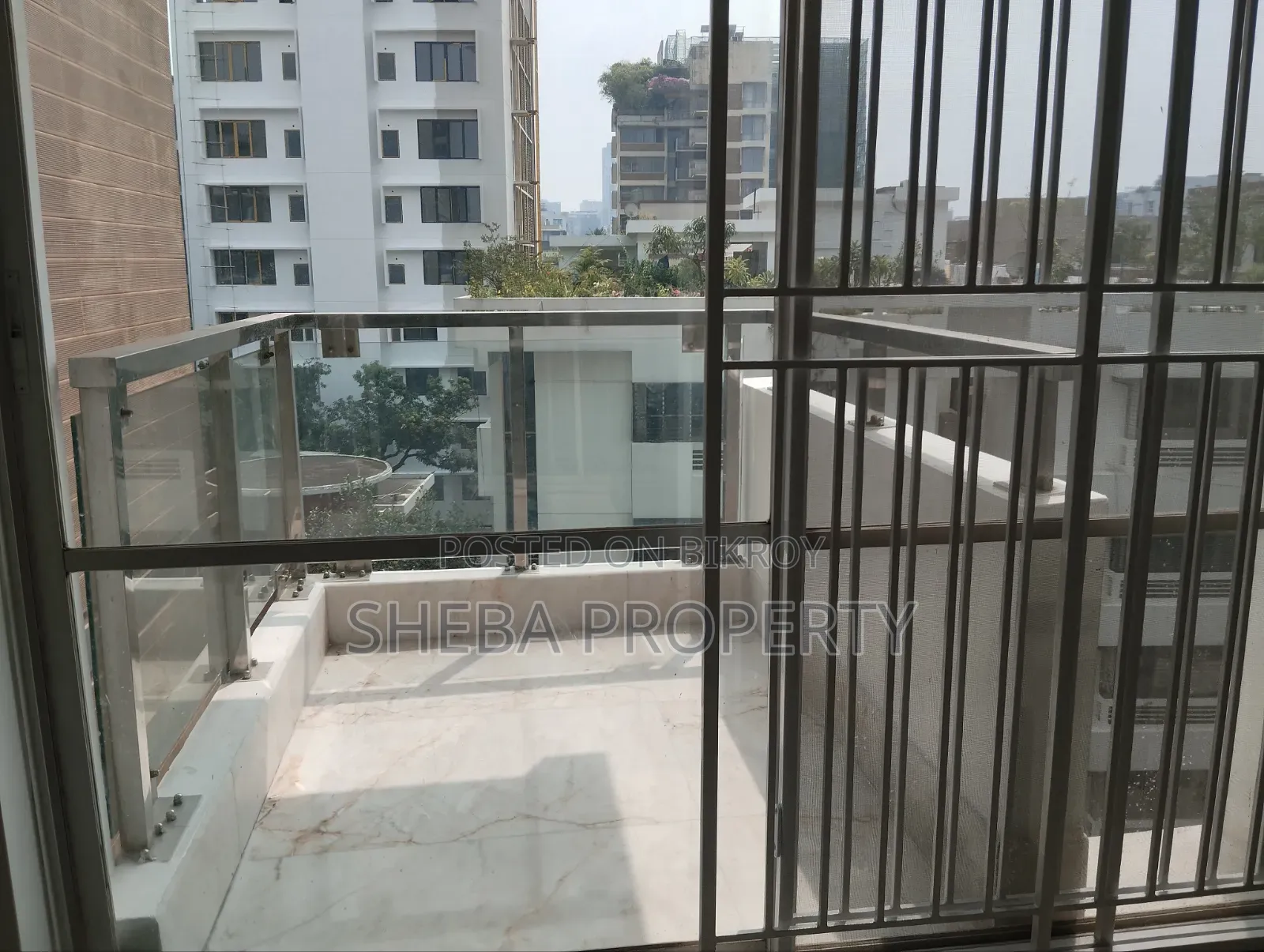 4-Bedroom Apartment in Gulshan for Rent