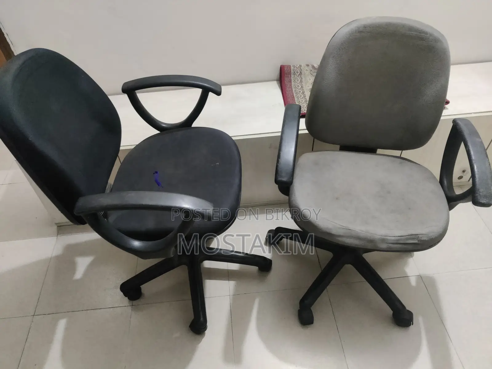Used Desktop Table and Executive Chair